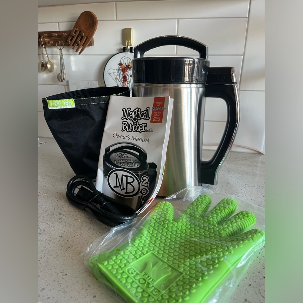 Magical Butter Machine Botanical Extractor- MB2E (New, Unused, w/o box)
